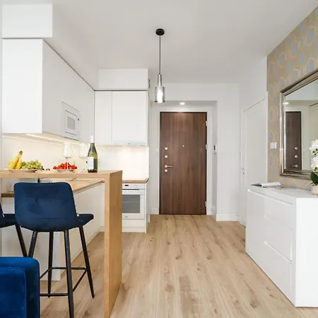 Golden Apartments- Mennica Residence, 1-bedroom In Center #65 Apartament *