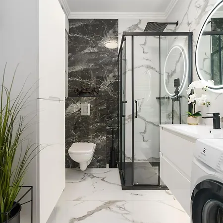 Golden Apartments- Mennica Residence, 1-bedroom In Center #65