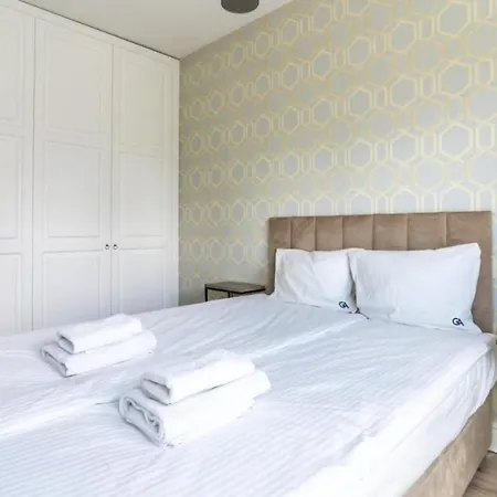 Urban Chic - Mennica - One Bedroom -citycenter&65 Apartamento *